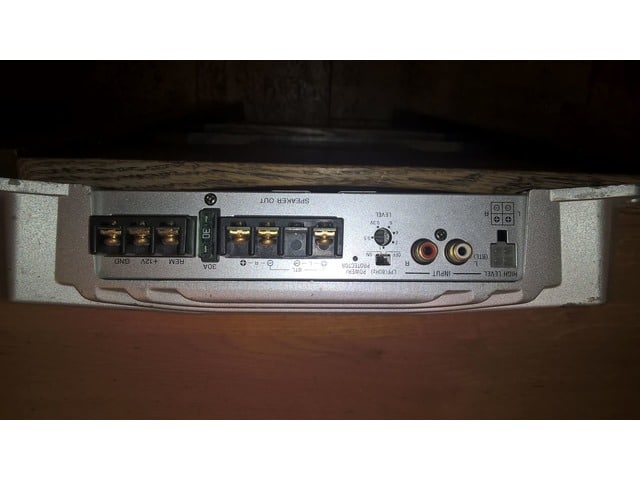 Sony Xplod XM-502Z Power Amplifier